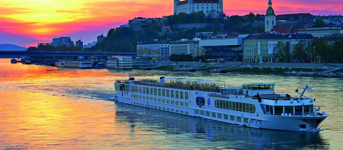 Flusskreuzfahrt Weihnachten Auf Der Donau Busreise Osterreich Wien